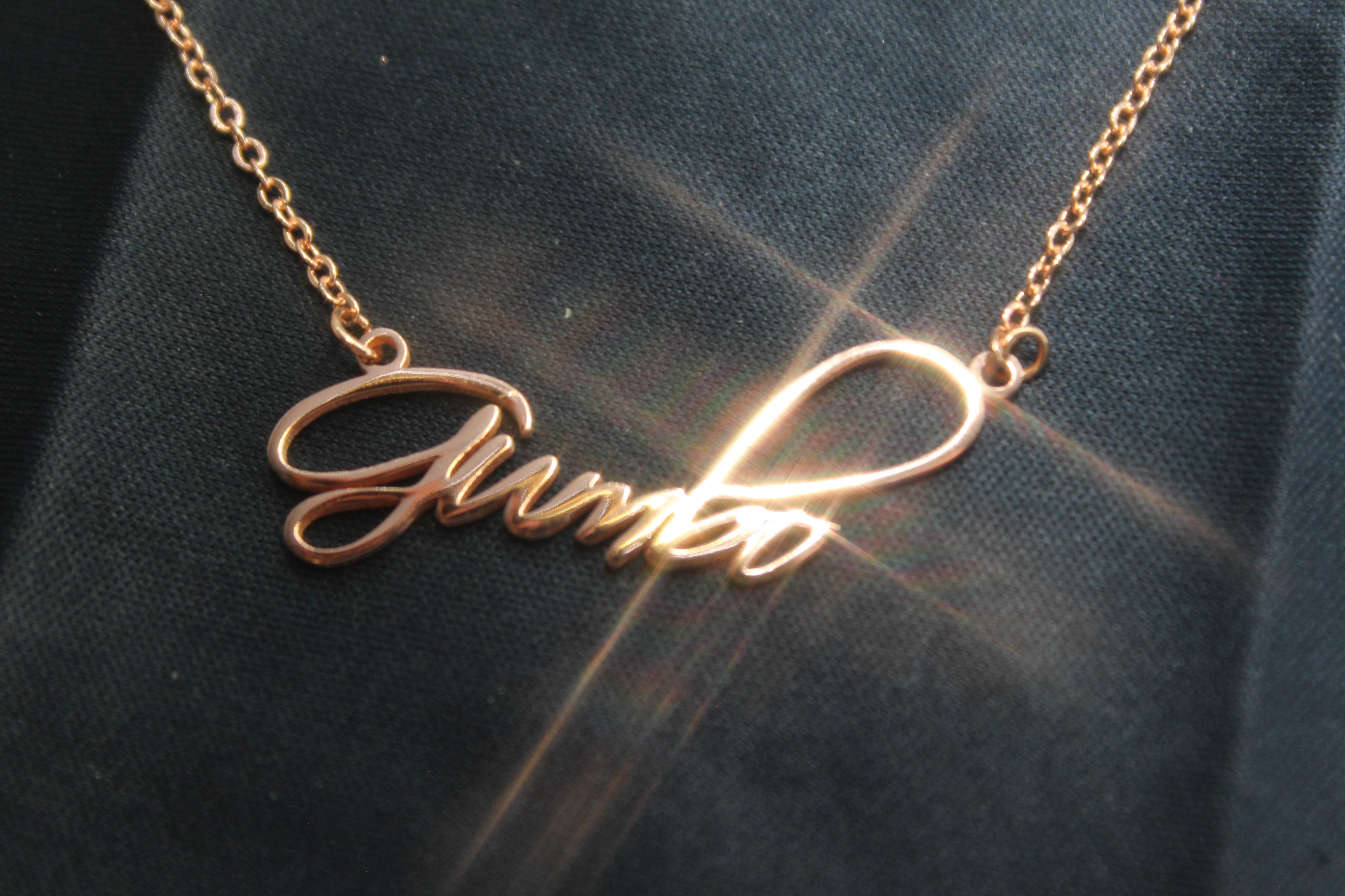 How to Buy a Chain Without Getting Robbed by Your Jeweler